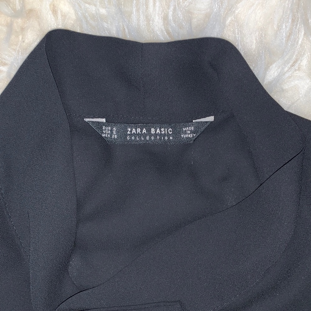 Zara basic tee - Picture 2 of 2